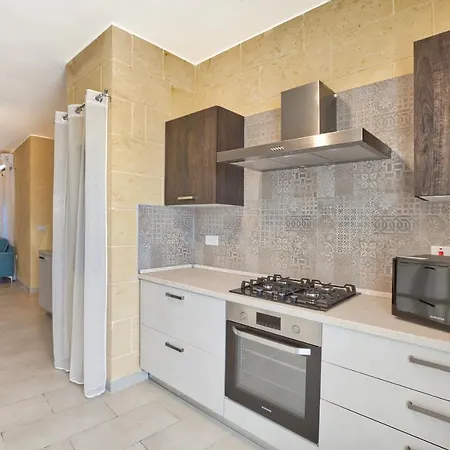 Summer Fields Penthouse With Amazing Views Apartment Sannat