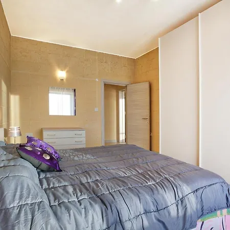 Summer Fields Penthouse With Amazing Views Apartman *