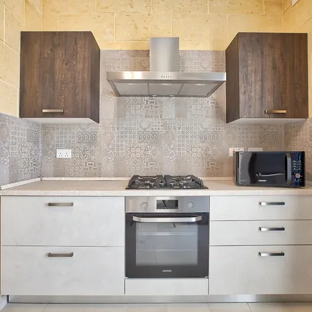 Summer Fields Penthouse With Amazing Views Apartman